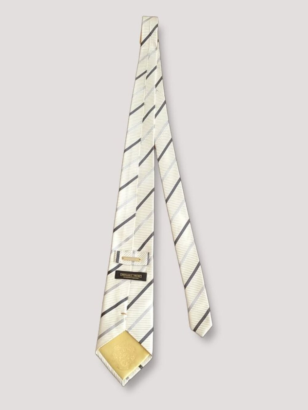 Donald J Trump Signature Collection White Silk Emblem Tie